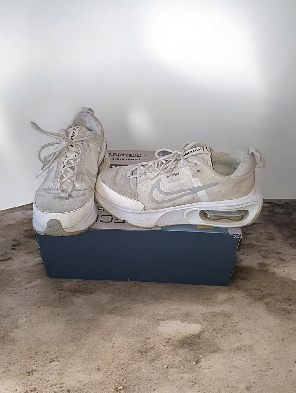 Nike Air Max Interlock Low Top Lace Up Summit White/Beige DQ2904-100